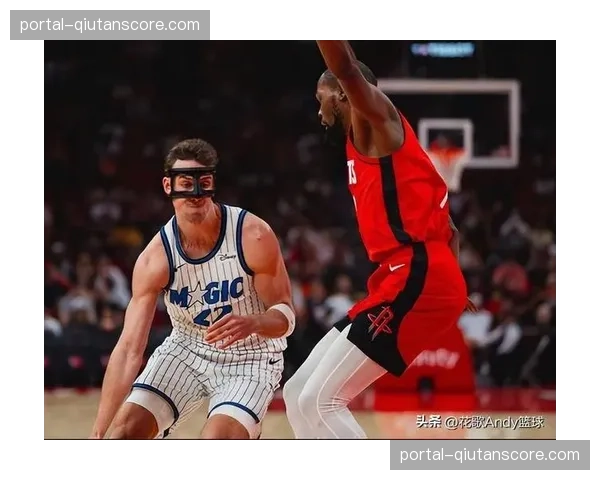 火箭年轻阵容防守纪律性 末节关键时刻成功限制热火得分 火箭年轻阵容防守纪律性 末节关键时刻成功限制热火得分